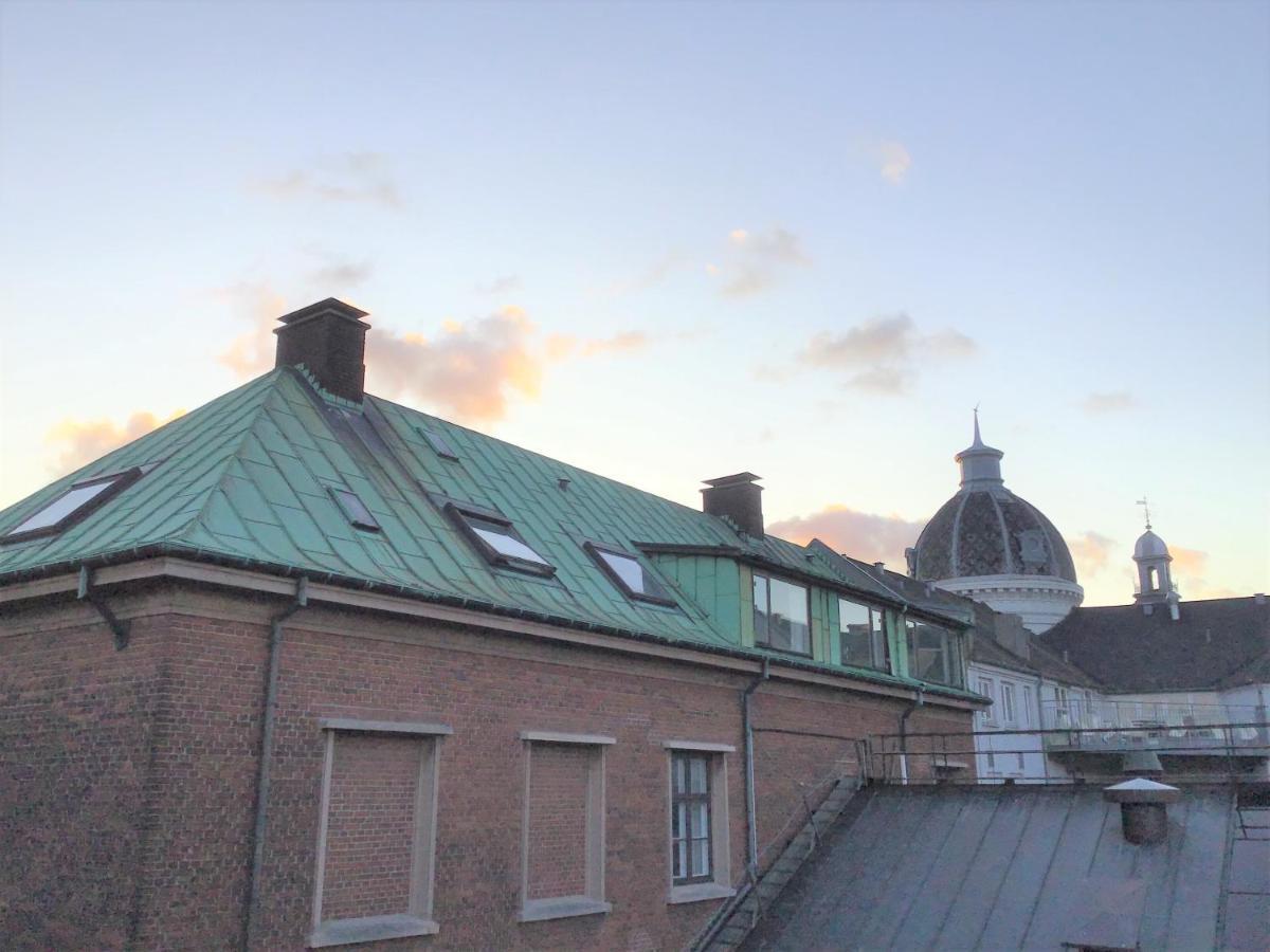 Hyggelig 2-Bedroom Apartment In The Center Of Aarhus Exterior photo
